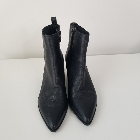 Franco Sarto Black Leather Shay Western Fashion Booties Size 6.5M Ankle Boots - Picture 3 of 11